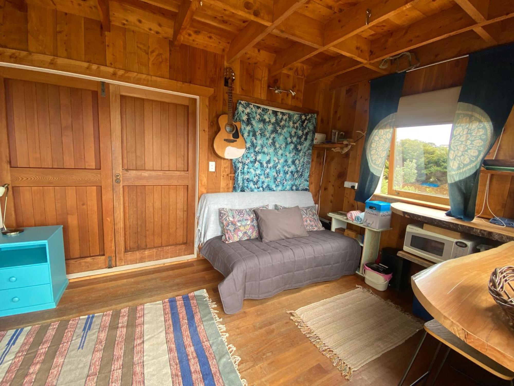 Kereru Cabin - Spectacular Seaviews, Rustic, Glamping Eco Adventure Palm Beach Ngoại thất bức ảnh